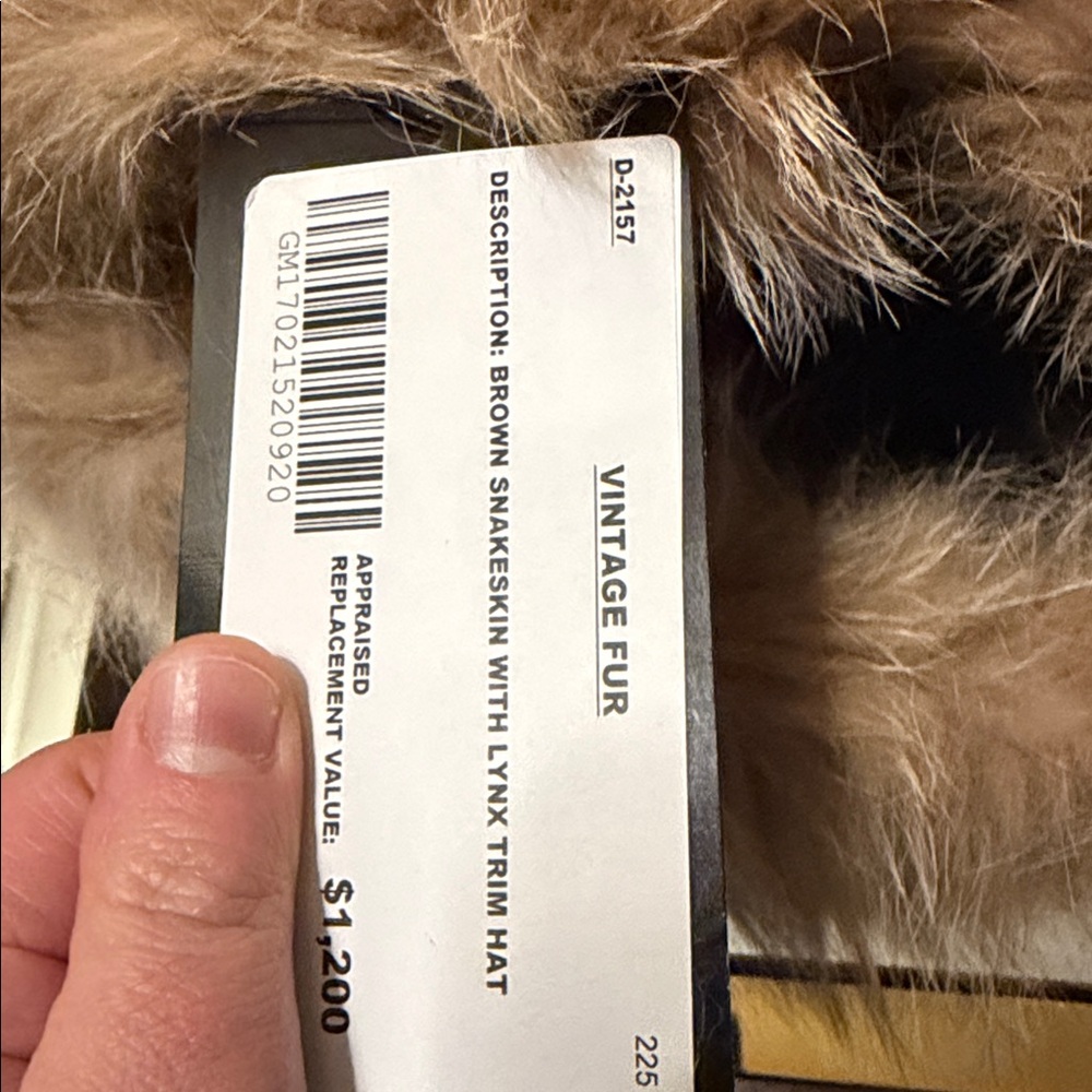 Brown snakeskin with fur trim hat - Picture 3 of 6